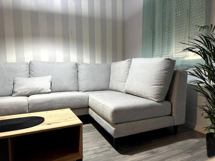Apartamento Turistico Ohana Nani Кордоба Екстериор снимка
