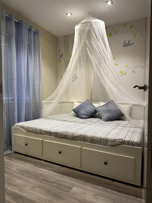 Apartamento Turistico Ohana Nani Кордоба Екстериор снимка